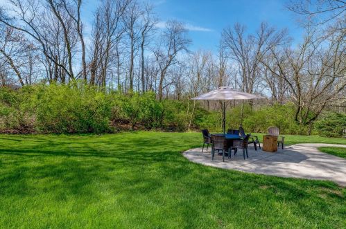 3975 Harvestridge Dr, Cincinnati OH 45211-2548 exterior