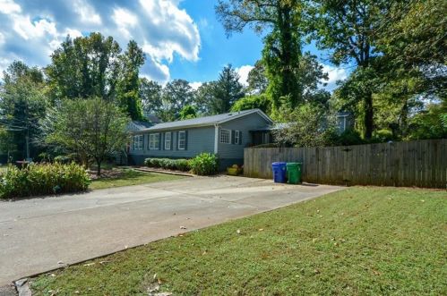 2475 Hazel Dr, Atlanta GA  30316-3405 exterior