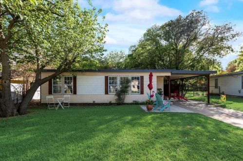 5720 Truelson Dr, Fort Worth TX  76134-1225 exterior