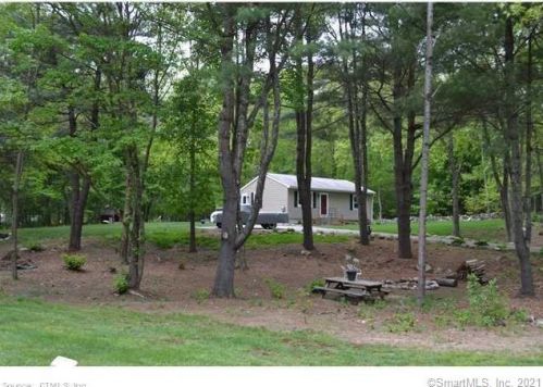 37 Kenneth Dr, Killingly, CT 06241-2035