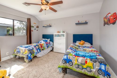 755 Janss St, Anaheim CA  92805-2569 exterior