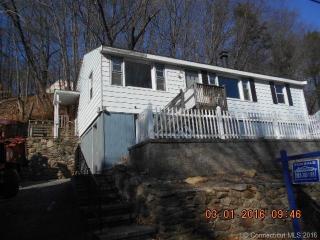 114 Emmett Ave, Derby CT  06418-1232 exterior