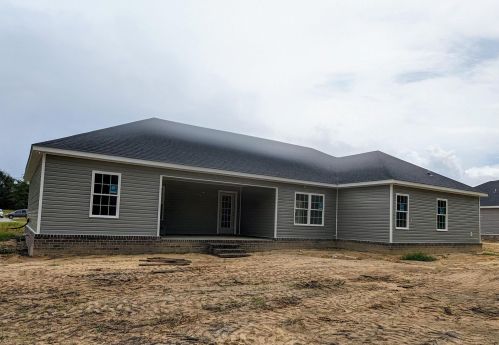 288 Tavern Ln, Statesboro, GA 30458-0162