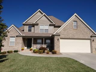 4213 Scarlett Oak Dr, Morristown, TN 37813-1377