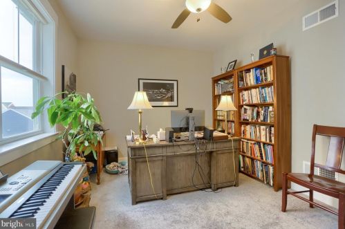 410 Declaration Ave, Ephrata PA  17522 exterior