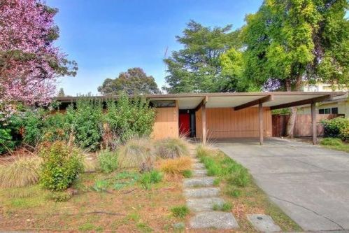 907 Colby Dr, Davis, CA 95616-1759