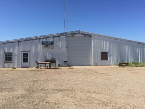 508 Missouri St, Floydada, TX 79235-3002