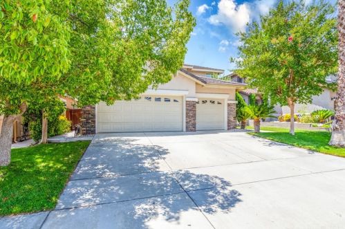 43671 Alcoba Dr, Temecula, CA 92592-4373