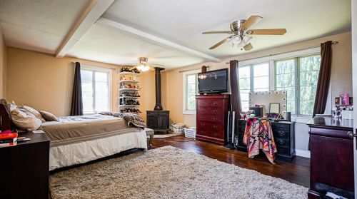 3580 Larchwood Pl, Riverside CA  92506-1236 exterior