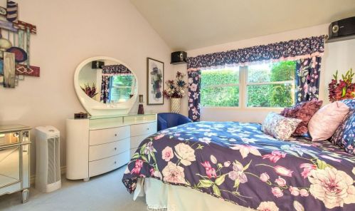 12 Gumwood, Irvine CA  92612-2352 exterior