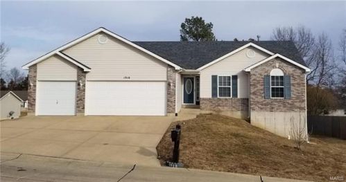 1918 Mckinley Range, Festus, MO 63028-2378