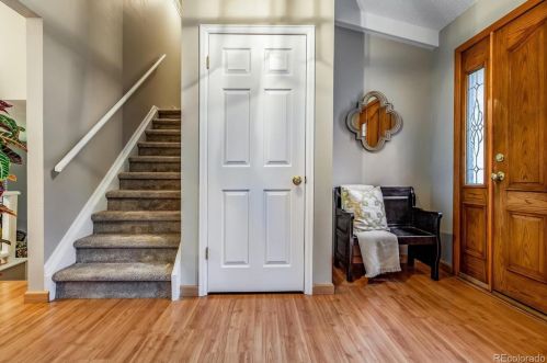 6117 Locust St, Englewood CO 80112-1324 exterior