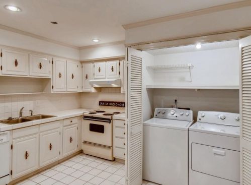 3440 Ashwood Ln, Atlanta GA  30341-4542 exterior