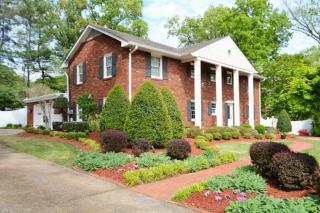 1063 Carter Dr, Chattanooga, TN 37415-5601