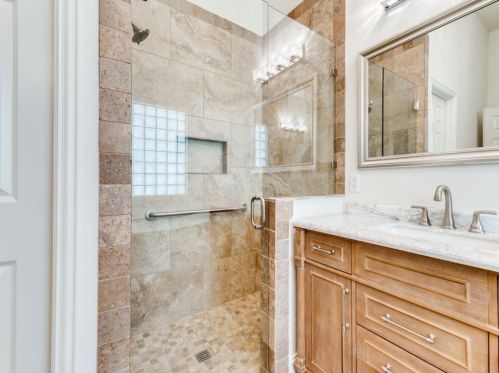 8309 Thornhaven Ct, North Richland Hills TX  76182-8625 exterior