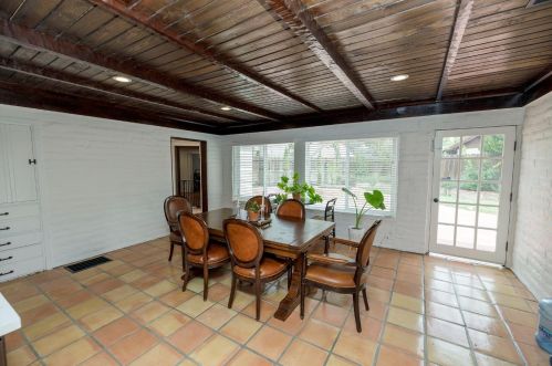 1267 Canal Dr, Turlock CA  95380-4159 exterior