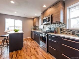 2801 Elm St, Denver CO  80207-3060 exterior