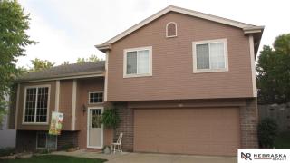 11617 Monroe St, Omaha, NE 68137-5706