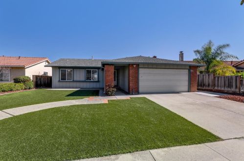 5080 Bougainvillea Dr, San Jose, CA 95111-3905