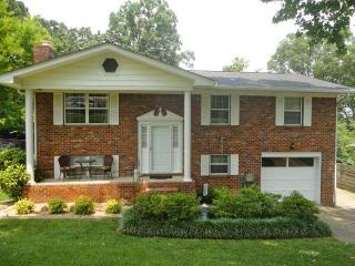 3423 Shadowlawn Dr, Chattanooga, TN 37412-1147