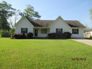 162 Van Demon Ct, Fitzgerald, GA 31750-8006