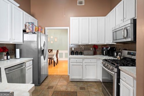 556 Goldfinch Way, Stockbridge GA  30281-9027 exterior