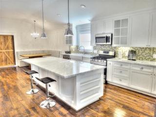 724 22nd St, Houston TX  77008-4469 exterior