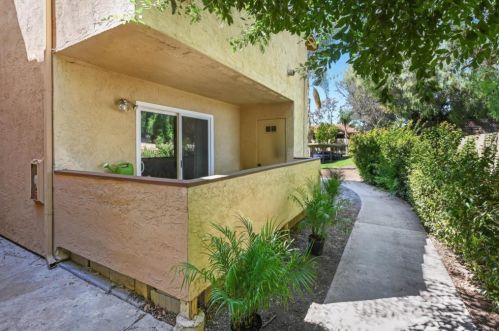 224 Woodland Pkwy, San Marcos, CA 92069-6444