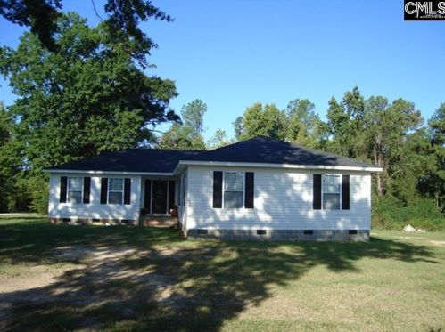 2817 Old Airport Rd, Winnsboro Mills, SC 29180-8225