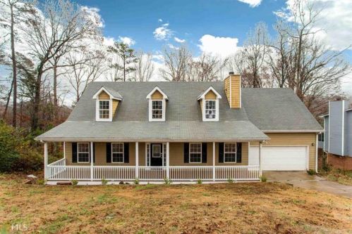 3670 Jasmine Cove Ln, Lithonia, GA 30039-8414