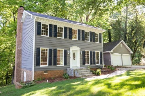 4124 John Alden Ct, Stone Mountain, GA 30083-4719