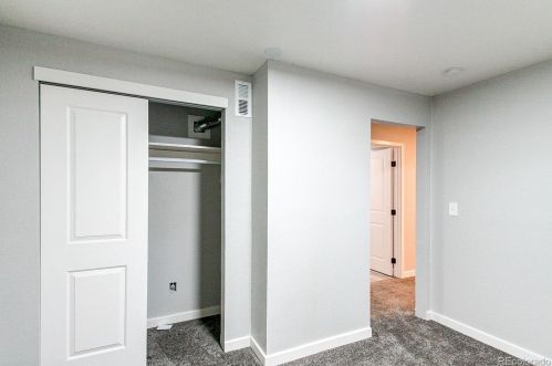 5534 Sable St, Denver CO  80239-3858 exterior
