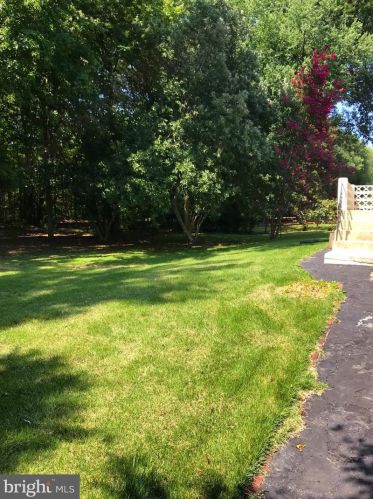 216 Graceford Dr, Aberdeen MD  21001-2318 exterior