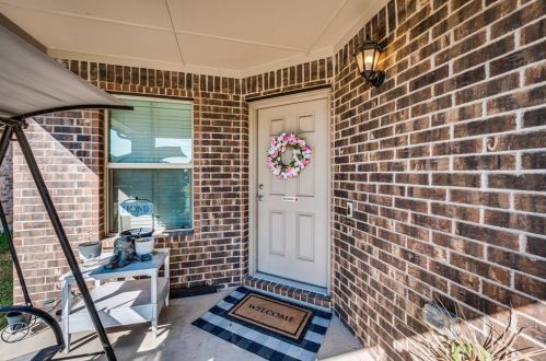 5117 Grayson Ridge Dr, Fort Worth TX  76179 exterior