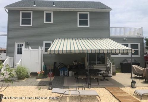 302 Venice Dr, Lavallette, NJ 08735-2920