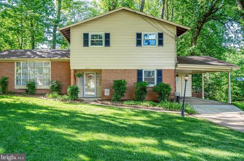 6814 Rosewood St, Annandale, VA 22003-1965