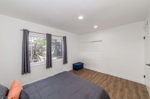 1048 Fairbrook Ln, Santa Ana CA  92706-1106 exterior