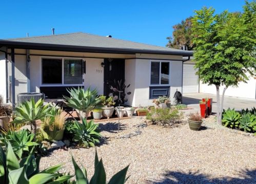 3155 Coral Dr, Oceanside, CA 92056-3929