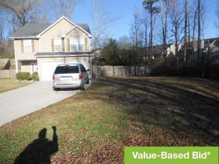 8206 Champion Trl, Fairburn, GA 30213-4723