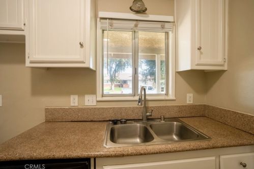 3638 Harding St, Riverside CA  92506-2621 exterior