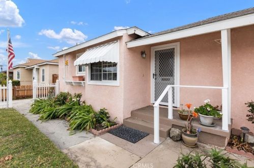 11313 Cecilia St, Downey, CA 90241-3118