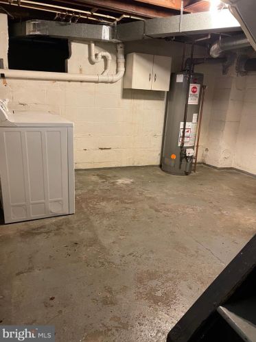 41 New Cedar Ln, Trenton NJ  08610-6319 exterior