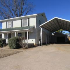 306 Grand Ave, Tonkawa, OK 74653-3539