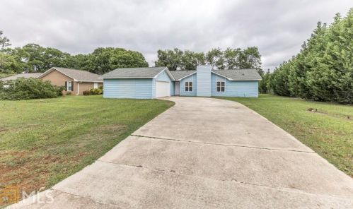 403 Sentry Oaks Dr, Warner Robins, GA 31093-2977
