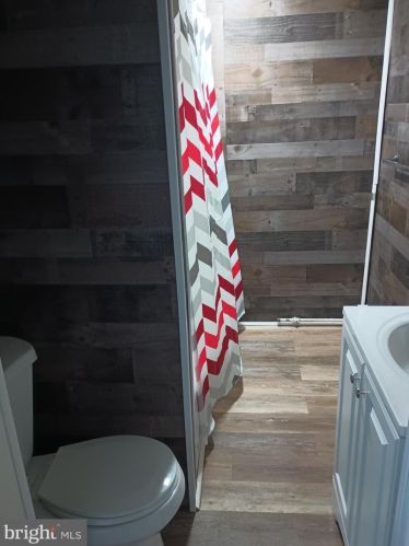 860 Market St, Lancaster PA  17603-2755 exterior