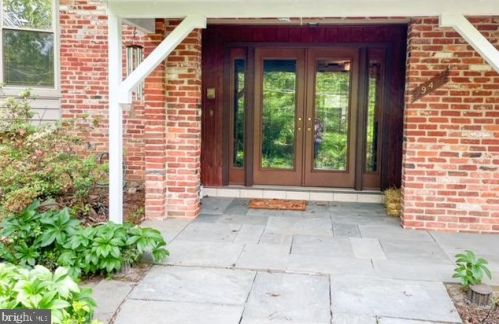 94 Eldrid Dr, Silver Spring, MD 20904-2912