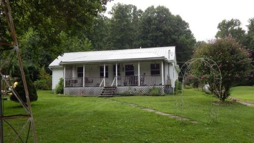 183 Deadfall Run Rd, Ivydale, WV 25113-8297