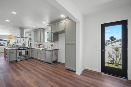 231 Emerson St, Chula Vista CA  91911-3358 exterior
