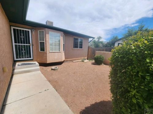 470 Maher Dr, Pueblo, CO 81007-1636
