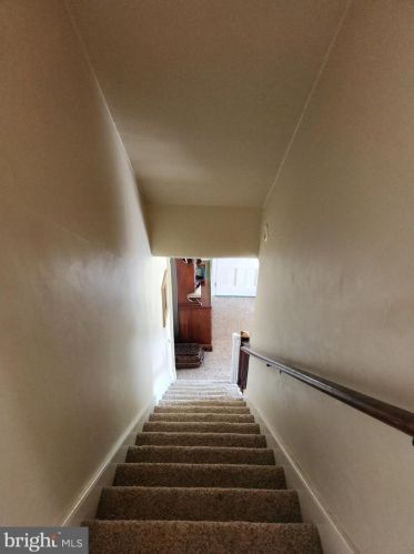 750 Summit Dr, Lancaster PA  17601-1152 exterior